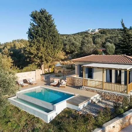 Villa Sole By Vintage Travel Tsoukaládhes