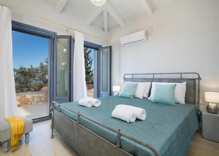 Villa Sole By Vintage Travel Tsoukaládhes